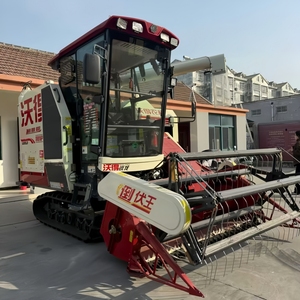 Nuova Mietitrebbia World 135HP con Trasmissione a Ingranaggi Solidi, Componenti Essenziali Durevoli per l'Uso Agricolo Tutto l'Anno. - Product Image 3