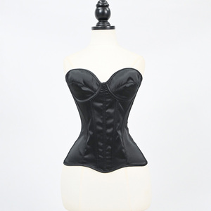Corset élégant sans bretelles en satin brillant, coupe cœur, avec bonnets moulés et taille gainante pour mariages et banquets formels - Product Image 3