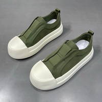Baskets décontractées d'été pour hommes, style luxe léger, à semelle épaisse, en toile respirante, à enfiler, nouvelle collection 2025, tendance et polyvalentes