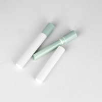 Tubes de baume à lèvres minces blancs personnalisés conteneur vide de rouge à lèvres de cigarette emballage unique de bouteilles en plastique cosmétiques