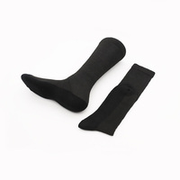 Chaussettes de sport unisexes en bambou antibactériennes sans coutures confortables de grande taille respirantes pour les diabétiques