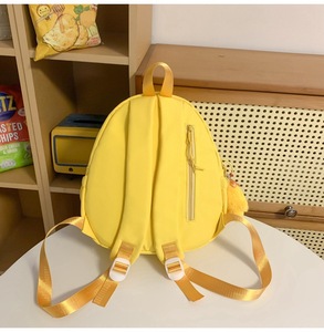 Mochila de pato de dibujos animados informal BT, bonita bolsa de viaje para niños, mochila escolar coreana versátil para estudiantes universitarios con colgante, regalo de regreso a la escuela - Product Image 5