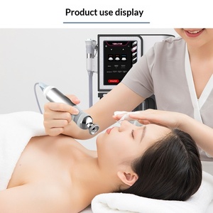 Newfith Eight-in-one Vertical Super Large Bubble Skin Management Integrated Diamond Micro-carving Beauty Instrument Model W07MAX - Product Image 3