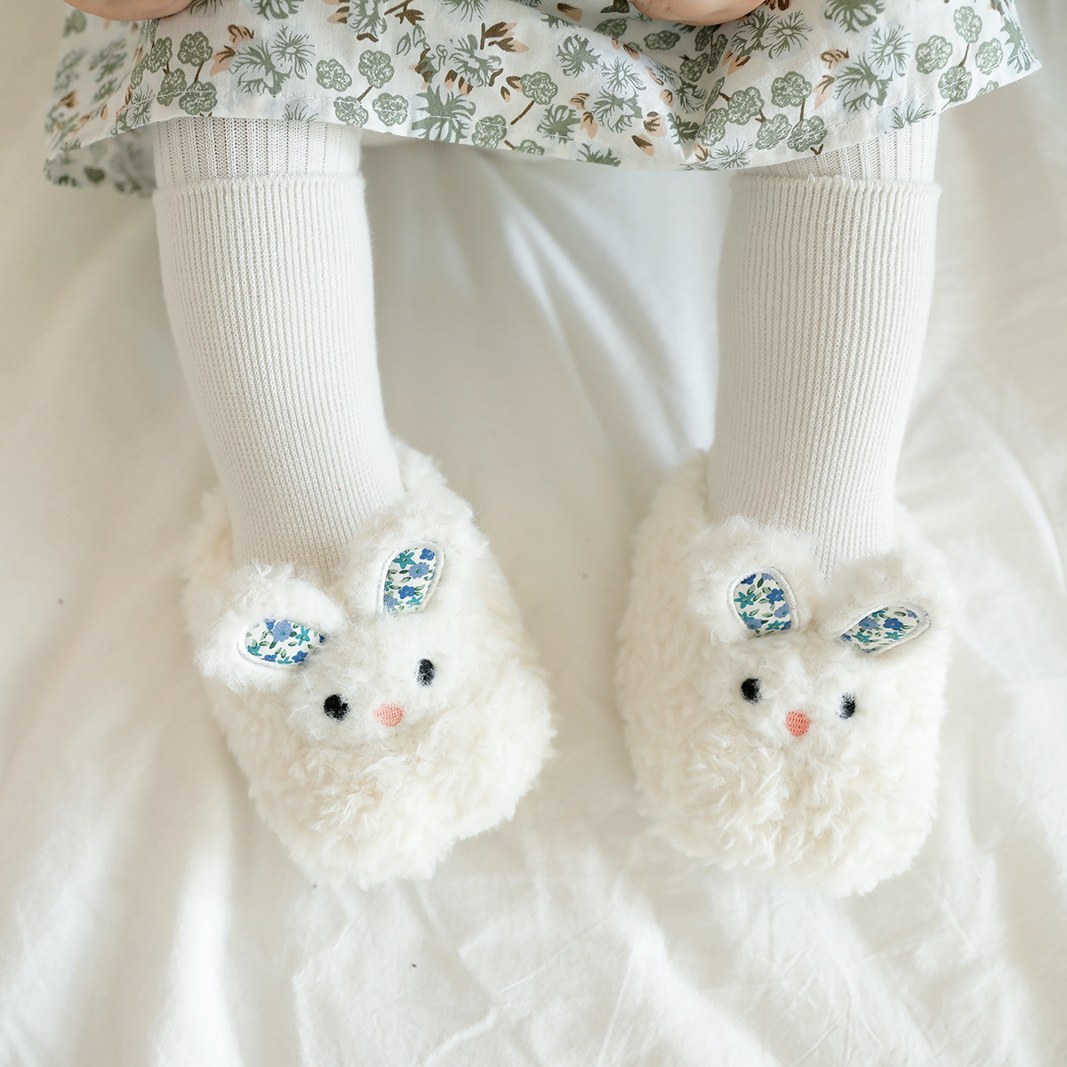 Floral rabbit
