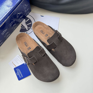 Dropshipping Sandales plates d'extérieur de haute qualité en <span class=keywords><strong>cuir</strong></span> véritable Boston Clogs Pantoufles en fourrure de créateur pour hommes et femmes - Product Image 5