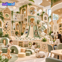 Parc de jeux intérieur pour enfants, thème Cirque et Carnaval, pour Centres de jeux, avec Spectacle de lumières dorées, Tunnel de grimpement professionnel et Labyrinthe en filet de cordes