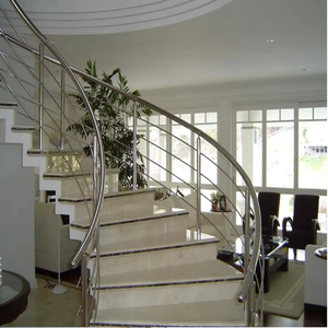 Tay vịn và lan can bằng thép không gỉ chất lượng cao, cũng như mặt kính và gỗ cho cầu thang căn hộ - Product Image 2