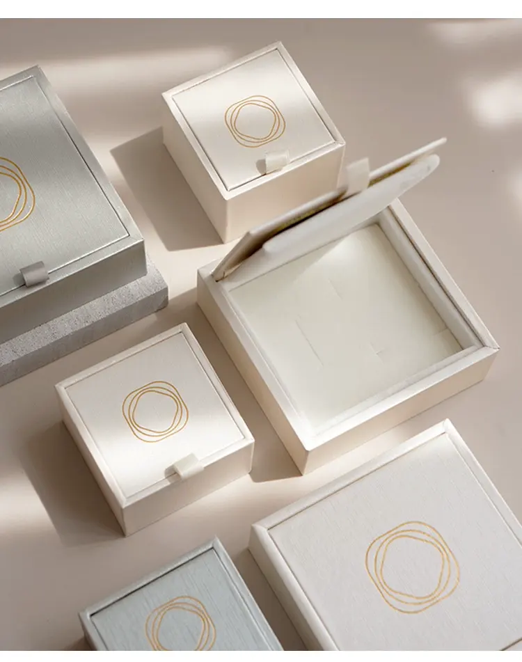 Op Maat Gemaakt Logo Houten Geborsteld Kralen Schatkist Sieraden Verpakking Ketting Ring Oorbel Juwelendoos