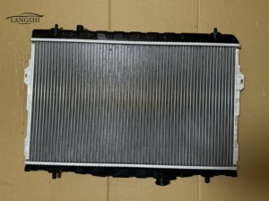 Sistema de refrigeración de piezas de automóvil 2531008000, Enfriador de refrigerante de motor de coche, radiador de aluminio, agua plástica para Elantra <span class=keywords><strong>Mt</strong></span> - Product Image 6