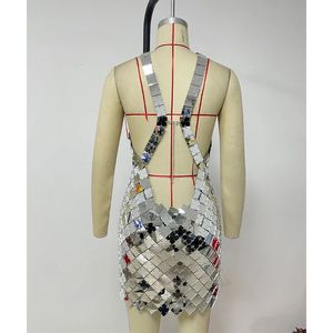 Robes de soirée sans manches sexy et sans dos <span class=keywords><strong>pour</strong></span> femmes-Mini robe dos nu à <span class=keywords><strong>disque</strong></span> carré argenté - Product Image 4