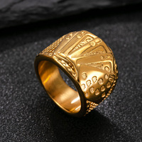 Bague Unisexe Quake E-commerce Wholesale, Style Ancien Vintage, avec motifs Taiji, Poker, Boussole, Lion, Chevalier, Main de Prière et Breloque