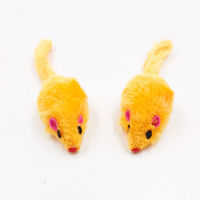 Jouet pour chat en peluche jaune en forme de petite souris, mini jouet interactif amusant pour chat de 2 pouces, jouet à mâcher pour chat, auto-divertissement et relaxation, petit jouet