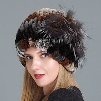 Topi dan Syal Musim Gugur dan Dingin Hangat Tebal Bulu Kelinci Rex Baru Motif Bunga Rubah Rajutan Jacquard Berlapis Ganda dengan Kancing untuk Dewasa.