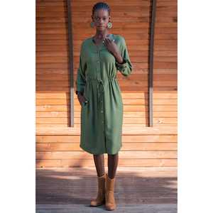 เดรสยาวคอวีแขนยาวสองชั้นสำหรับผู้หญิง พร้อมกระเป๋าติดเข็มขัด ติดกระดุมเต็มตัว และตกแต่งด้วยวิสโคส - Product Image 3