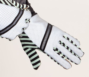 Vải đục lỗ phản quang có thể co giãn với lỗ nhỏ, bạc, rất thoáng khí - Product Image 6