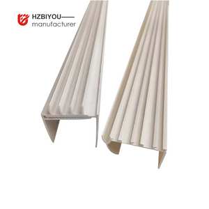 פס איטום מודרני מסוג <span class=keywords><strong>PVC</strong></span> רך וקשיח, משותף-אקסטרוזיה, לאיטום דלתות אש בתחתית דלתות בודדות או כפולות - Product Image 1
