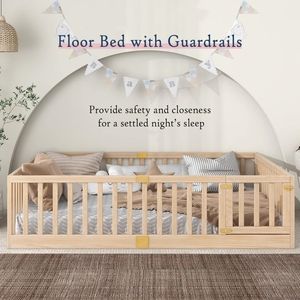 Letto a Terra Montessori Personalizzato in Legno Naturale per Bambini, Struttura con Ringhiere di Sicurezza e Porta - Product Image 2