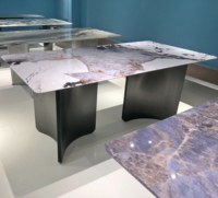 Dernier design de table à manger, magnifique table haute de cuisine en marbre, rectangulaire, avec structure en acier inoxydable, mobilier de villa
