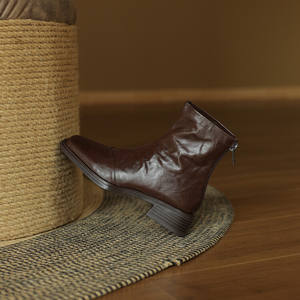 Botines de Tacón Medio de Piel de Oveja Genuina de Alta Calidad, Impermeables, Antideslizantes, Duraderos, Modernos, Versátiles, de Color Sólido - Product Image 4