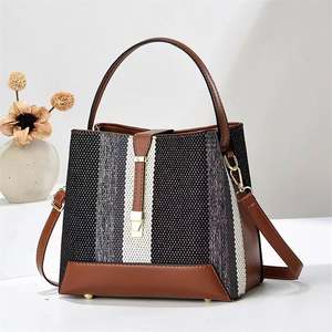 Sac à main avec perles pour femme, bandoulière avec perles porte-bonheur, style bohème tendance 2025 - Product Image 4