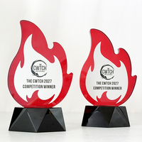 Trophée personnalisé en cristal rouge en forme de flamme avec plaque argentée MH-LJ0875