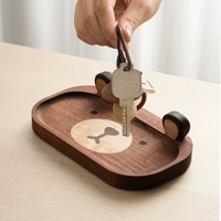 Plateau de rangement de bureau en bois en forme d'ours mignon, support pour clés, pièces de monnaie et bijoux en bois naturel, plateau de rangement multi-usages pour le bureau