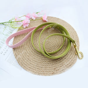 Luxe Duurzame Waterdichte Aangepaste Kleuren Zacht Waterdicht Huisdier Riem Set Pvc Hondenhalsband - Product Image 3