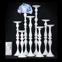 Centres de table de mariage hauts, porte-bougie doré, vase à fleurs, support à fleurs en métal blanc argenté pour décorations de tables de fête