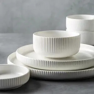 Wholesale manufacturer OEM steingut geschirr set Ceramic Turkish Dinnerware for hotel