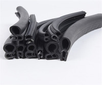 Bande d'étanchéité automobile en caoutchouc composite Epdm résistant aux intempéries et plus durable pour portière de voiture