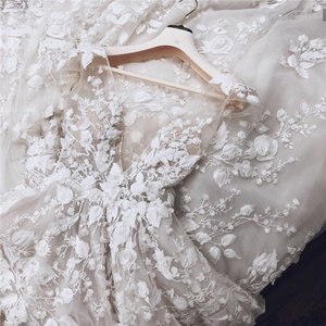 Chất lượng cao V cổ vải tuyn áo cưới váy cô dâu sang trọng đính cườm áo cưới váy cưới - Product Image 4