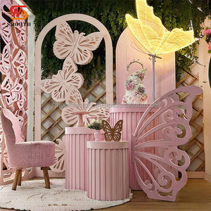 Arco Decorativo Personalizado para Fiestas, Color Rosa, para Bodas, Eventos, Cumpleaños, Arco Acrílico con Mariposas Huecas - Product Image 1