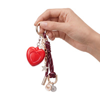 EDGE Fashion Alarme de sécurité personnelle en forme de cœur, porte-clés avec pompon rouge et breloque étoile, son d'urgence puissant, breloque de sac portable pour femmes