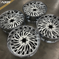 عجلات NJQS BRAND مقاس 26 بوصة، جنوط مصنوعة بتقنية التشكيل الحراري من Rucci، تصميمات مختلفة، عجلات مقعرة مطلية بالكروم.