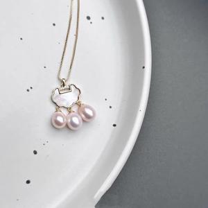 Collar de Estilo Chino para Mujer con Cierre Ruyi, Cadena Versátil Retro para Clavícula, Diseño Étnico de Lujo Ligero con Perla Natural - Product Image 3