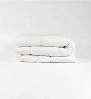 Couette en plumes 100% coton biologique Chaude et confortable Couette blanche pour lit Tissu tissé respirant Mercerisé Certifié OEKO-TEX