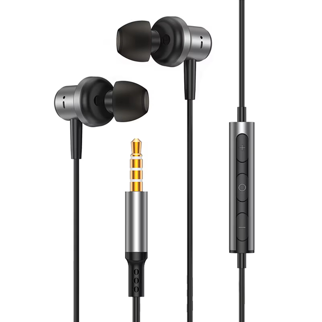 Magnetic Wired Headphones Digital Chip Sports Music Earphones Friendly Type C Connector With in Line Mic Comfort In-Ear Earbuds