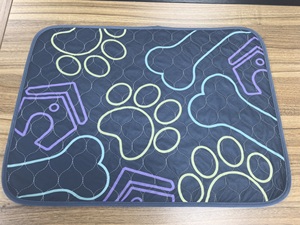 Su misura fabbrica riutilizzabile all'ingrosso <span class=keywords><strong>Pee</strong></span> <span class=keywords><strong>Pad</strong></span> cane lavabile per addestramento del cucciolo di urina pannolino vasino per animali domestici fornitore di addestramento - Product Image 2