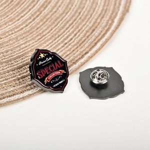 Không Có Khuôn Phí Nhà Sản Xuất Men Hat Pins Phù Hiệu Vòng Nút Pin Thiết Kế Vàng Kim Loại Hat Pins Tùy Chỉnh In Epoxy Nhựa Phù Hiệu - Product Image 2