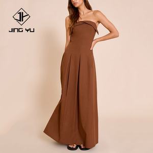 Robe maxi en lin et viscose sur mesure, élégante et décontractée, de haute qualité, avec un haut tube plissé de luxe - Product Image 1