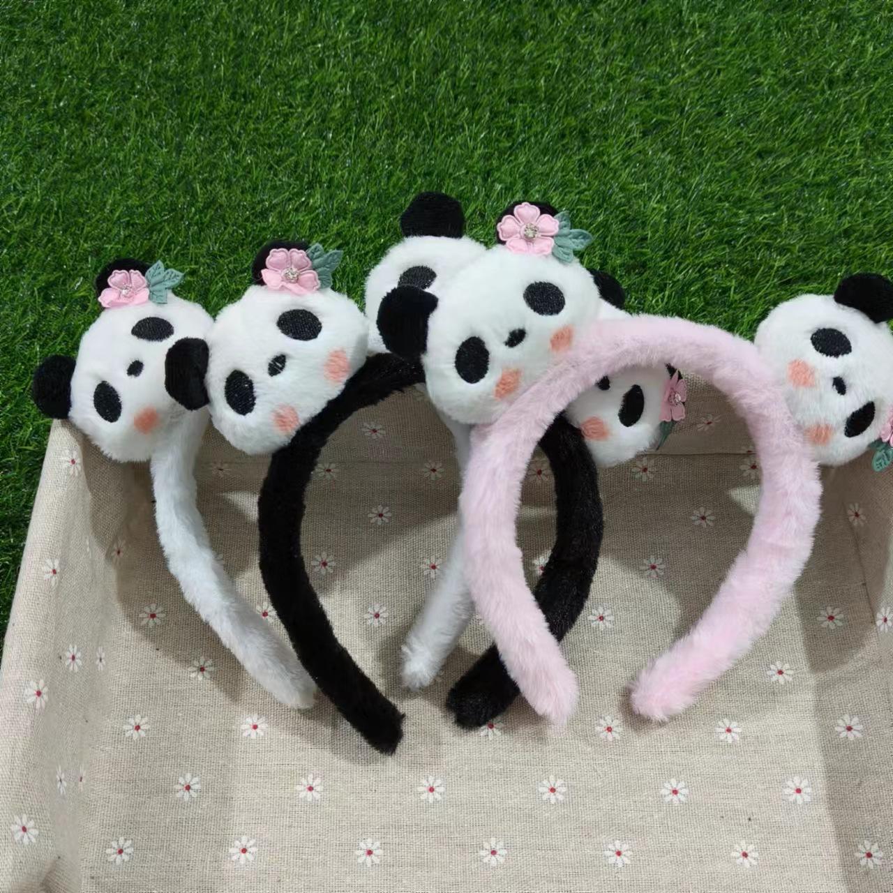 Cute Panda Flower Hair Hoops Cartoon Plush Face Wash Hair Accessories Pressure Hair Clip Creative Travel Non-Slip Headwear