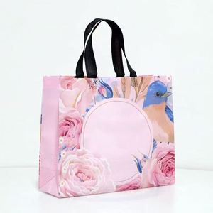 Personnalisation en gros de sacs shopping en tissu non tissé rose, avec des motifs imprimés disponibles - Product Image 1