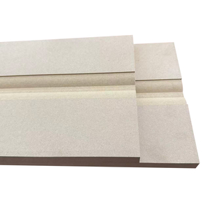 Paneles <span class=keywords><strong>de</strong></span> puerta <span class=keywords><strong>de</strong></span> MDF duraderos: resistentes a <span class=keywords><strong>la</strong></span> humedad, tamaños personalizables, perfectos para muebles y puertas interiores - Product Image 1