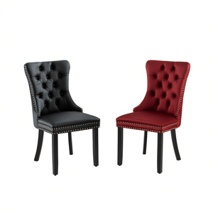 Chaise de salle à manger rembourrée en velours PU, collection Nikki de DB A&A Furniture, style moderne capitonné en bois massif - Product Image 1