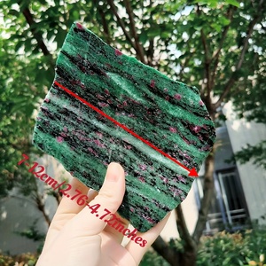 Ruby Zoisite Slice tallada curación cristal cuarzo losa piedra preciosa para artesanía o mascota decorativa, alrededor de 1-4 piezas por <span class=keywords><strong>kilo</strong></span> - Product Image 2