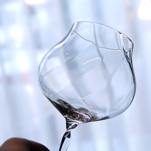 Alta Qualidade 700ML Handmade Cristal Vinho Óculos Cálice Claro Transparente Customizável Logo Preço De Fábrica Atacado - Product Image 3