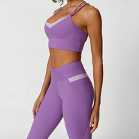 YIYI Groothandel Comfortabele Gym Fitness Sets Zacht Met Zakken Leggings Sets Dames Yoga Compressie Sportkleding Set