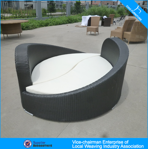Diseño de filosofía china YinYang Patio al aire libre Tumbona ajustable piscina lateral Chaise Lounge Chair con cojín y Mesa - Product Image 3