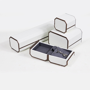 กล่องใส่เครื่องประดับพลาสติกแบบกำหนดเอง กล่องใส่แหวน กล่องบรรจุภัณฑ์เครื่องประดับ กล่องใส่สร้อยคอ กล่องโลโก้สั่งทำ กล่องหรูหรา - Product Image 2