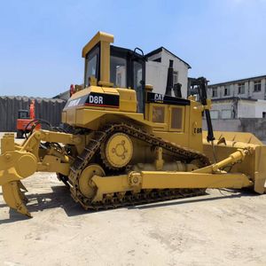 Bulldozer sur chenilles Komatsu D8R d'occasion avec moteur et pompe Cummins, garantie 1 an, très demandé en Chine - Product Image 5